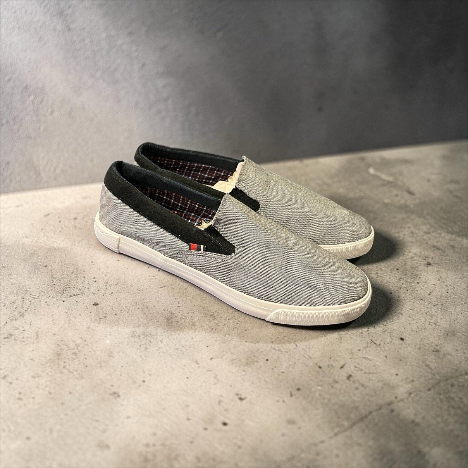 Ben Sherman Men's Percy Slip-On Sneakers Gray Canvas Men’s Size 13