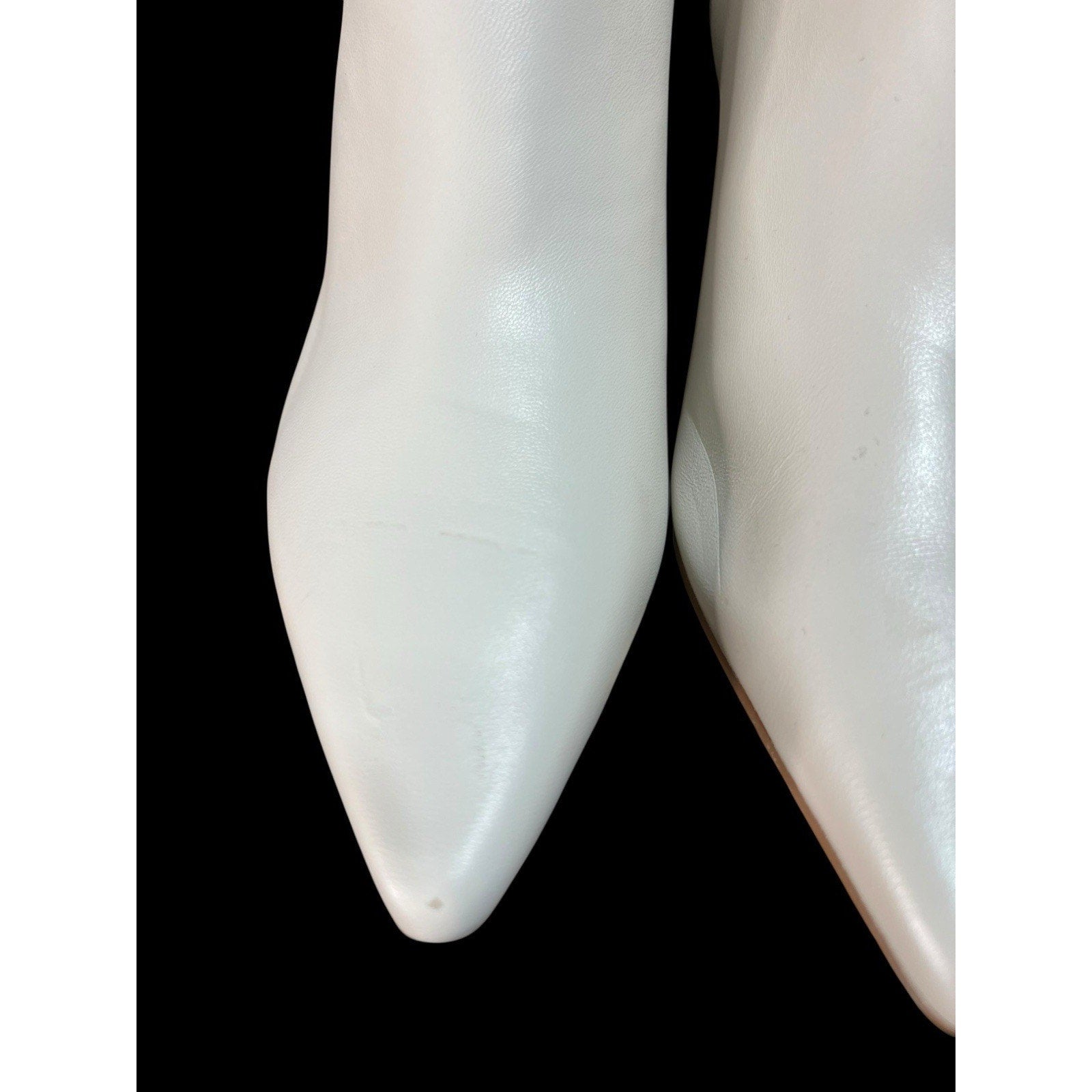 Marc Fisher JARLI POINTY IVORY LEATHER ANKLE BOOTIE Women’s Shoe Size 6M