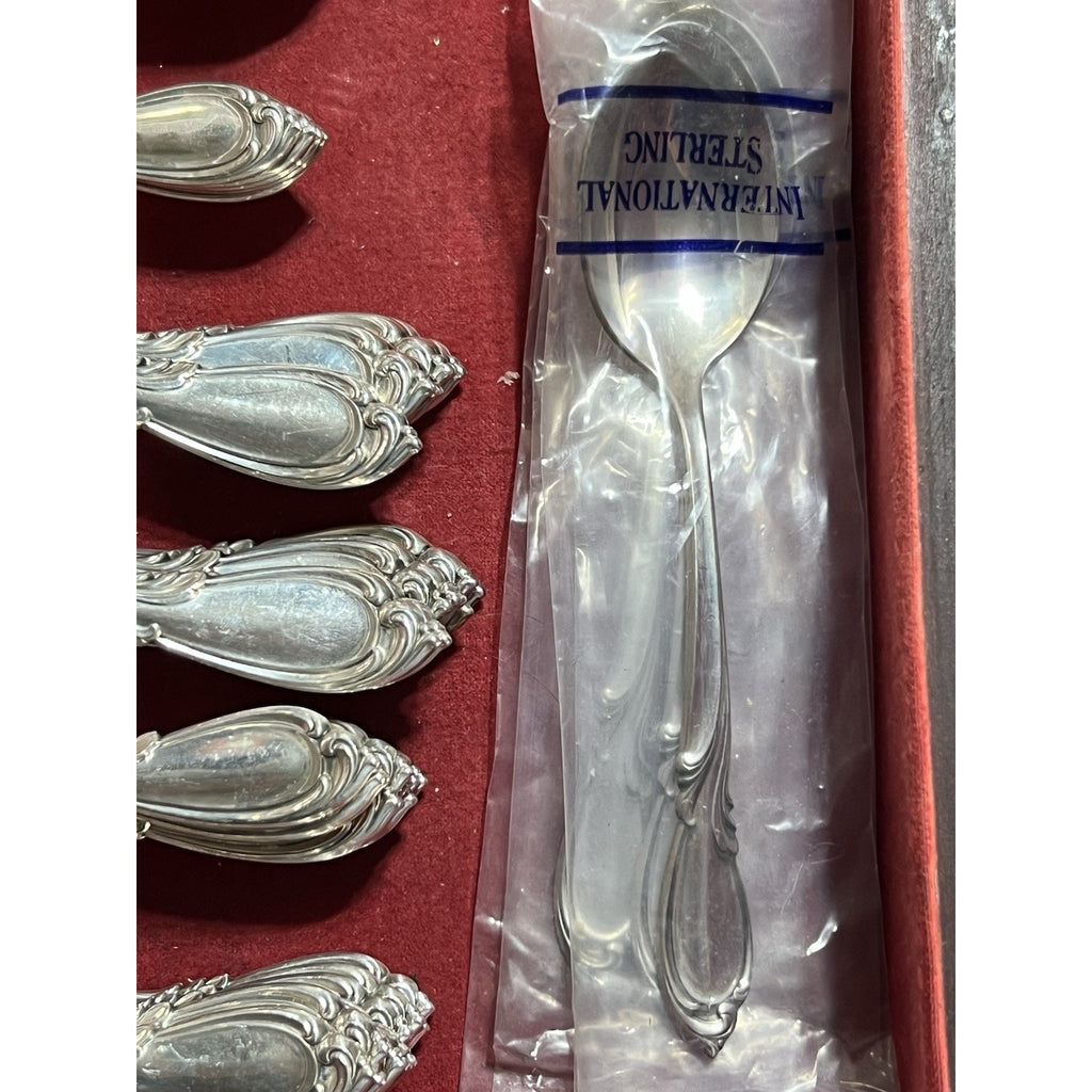 International Rhapsody Sterling Silver 94 Piece Silverware Set