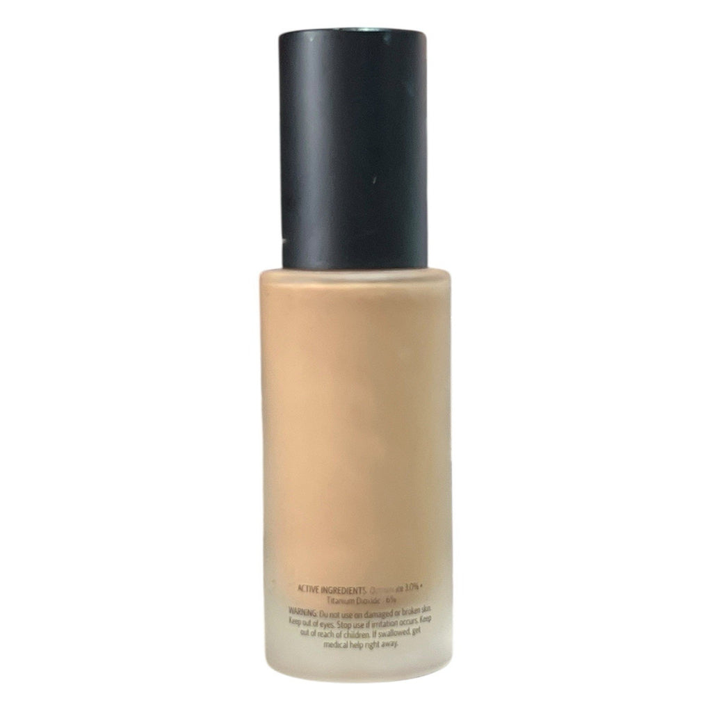 Bobbie Brown Skin Long Wear Weightless Foundation Shade Cool Honey New