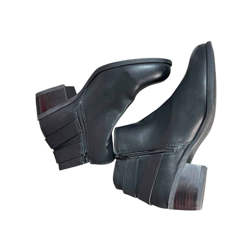 B.O.C. Black Ankle Bootie Women’s Shoe Size 9.5 M