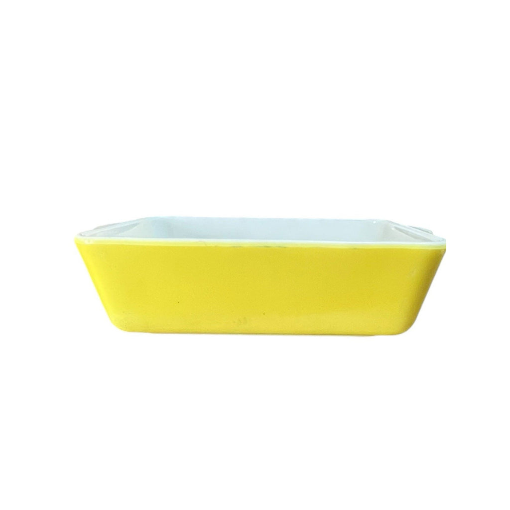 Vintage Pyrex 1960s Yellow Casserole Dish 8x6.5x2 In 503-B