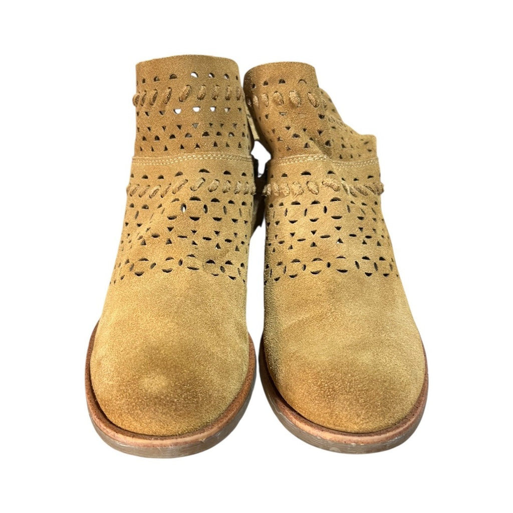Sofft Bristow bootie ankle boots in a tan suede finish Women’s Shoe Size 8M