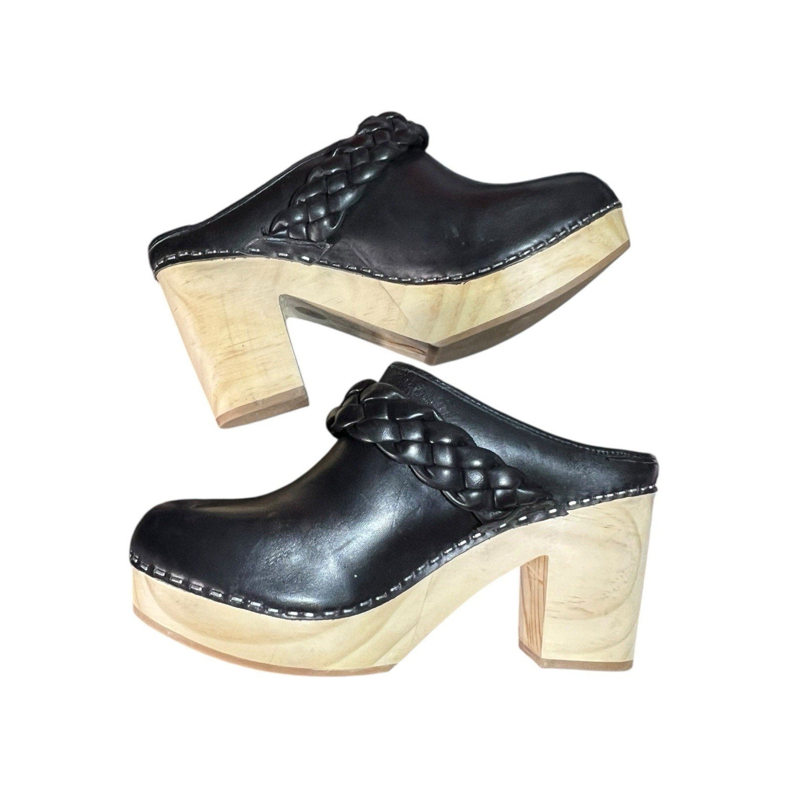 Dolce Vita Hila slip-on clogs Black Leather Women’s Shoe Size 9.5