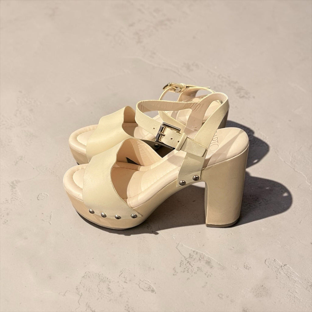 Sarto by Franco Sarto Wally platform sandals Women’s 8
