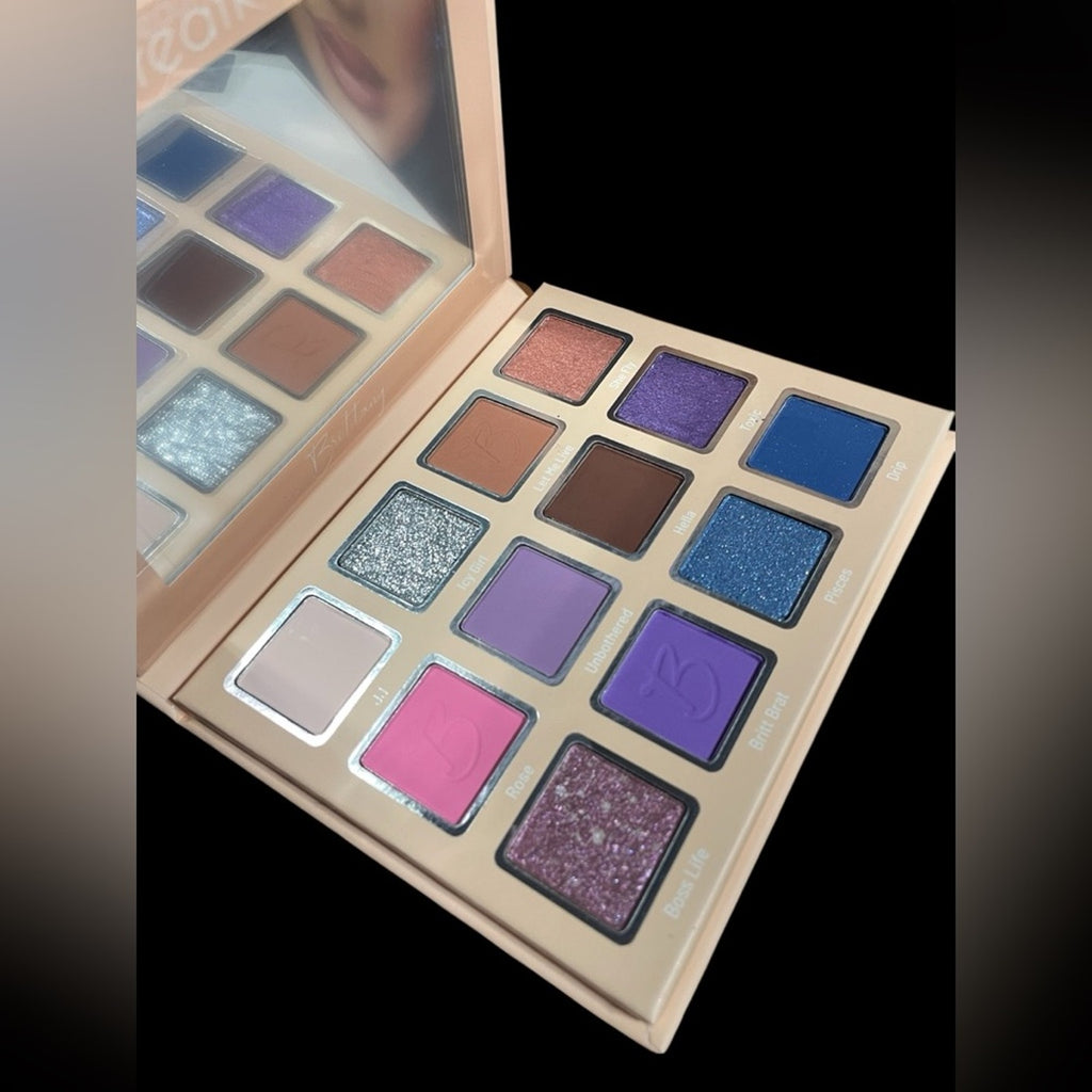Beauty Creations Eyeshadow Palette - Vibrant Shades NIB