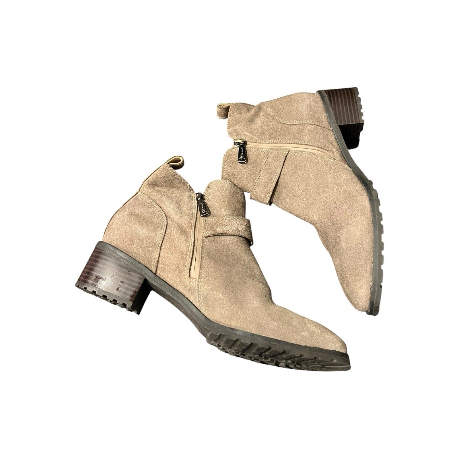 Blondo Susan boots feature waterproof tan suede Women’s Shoe Size 10M