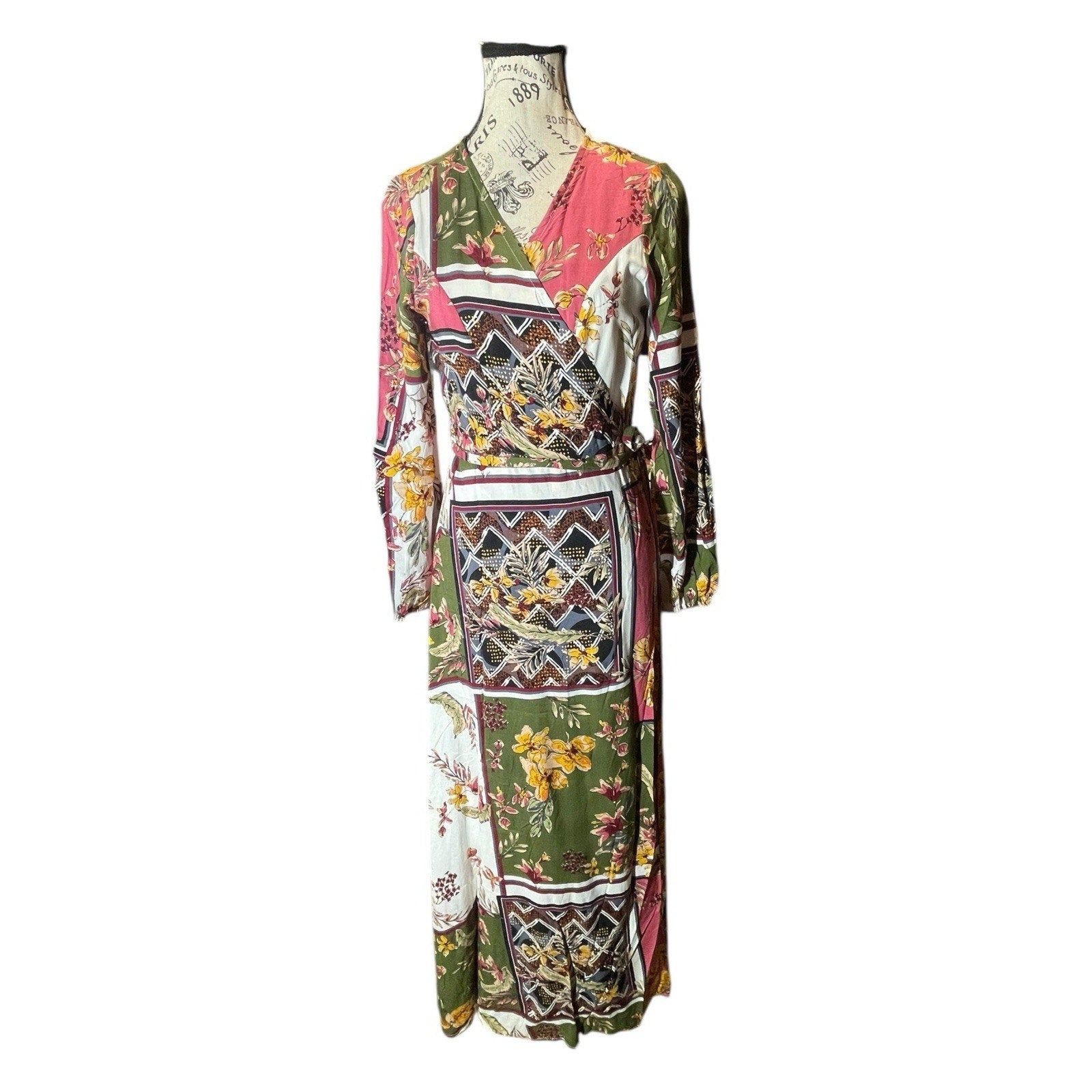Hayden Los Angeles Floral Print Wrap Around Dress Size S NWT