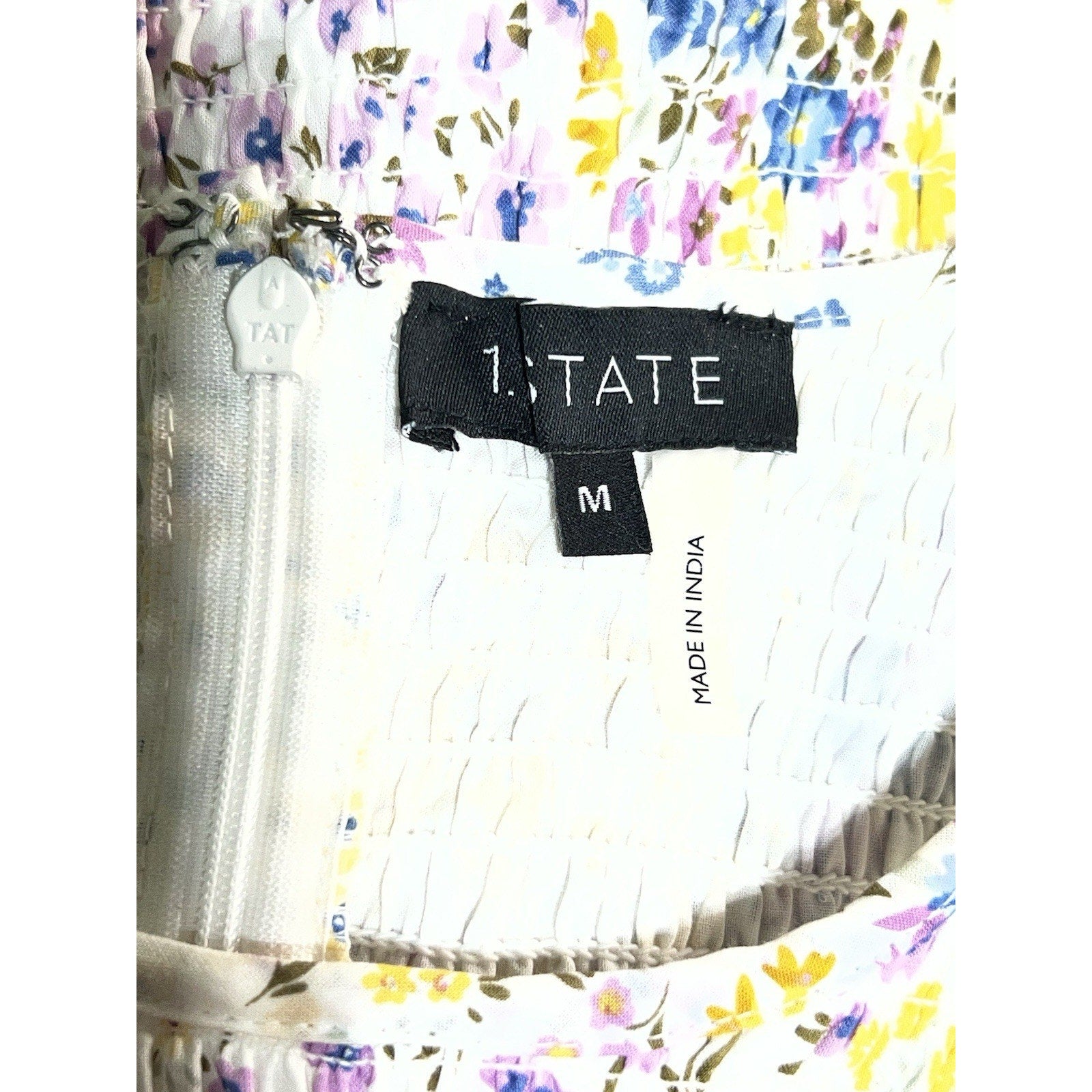 1. States mocked Floral Print Blouse Women’s Short Size M NWT