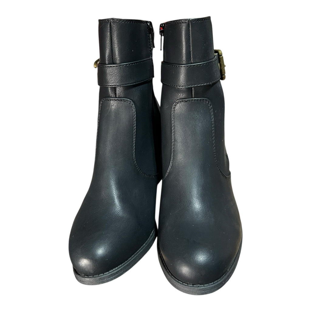 White Mountain Boots Women’s Shoe Size 7.5 M