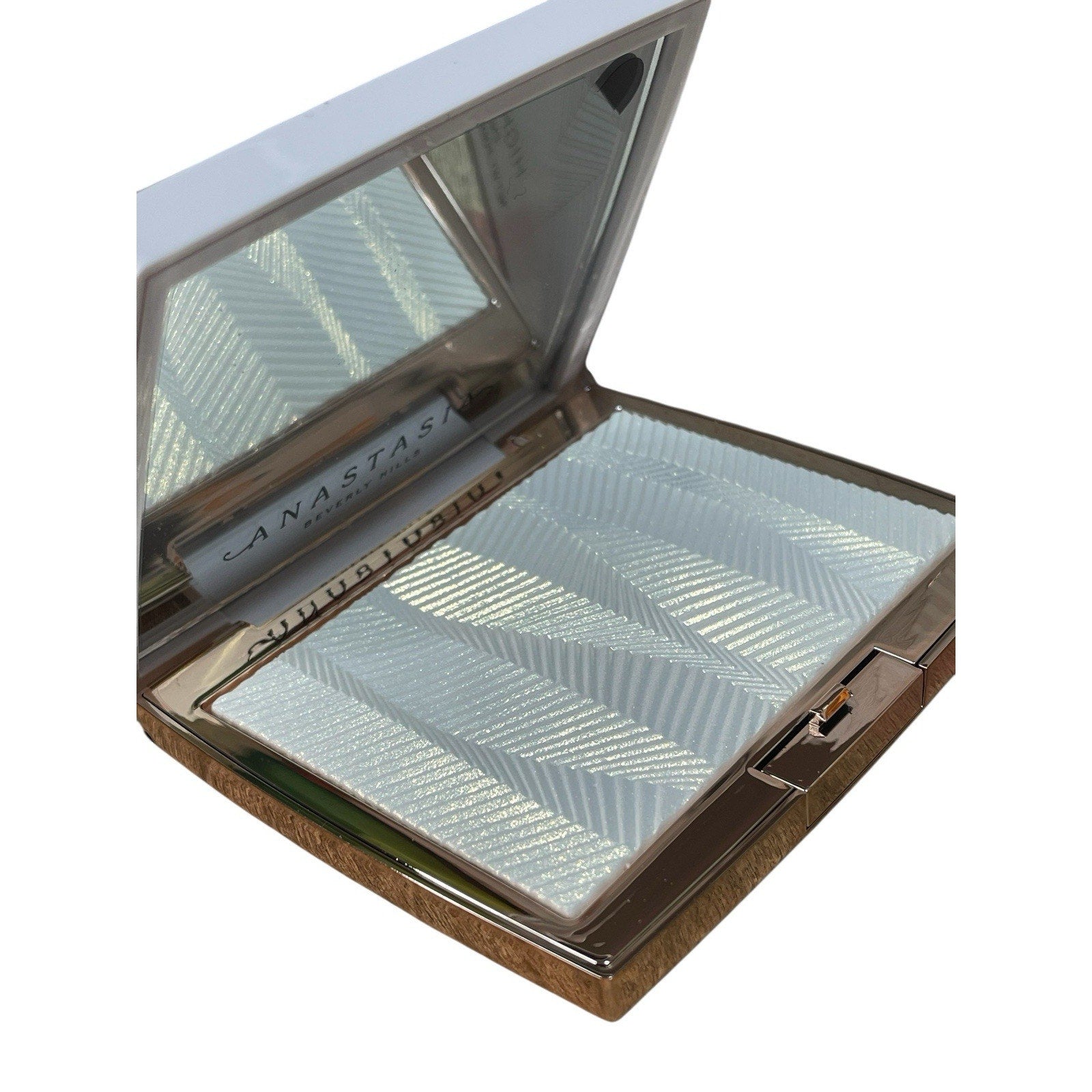 Anastasia Beverly Hills Highlight Illuminator – Iced Out: New in Box