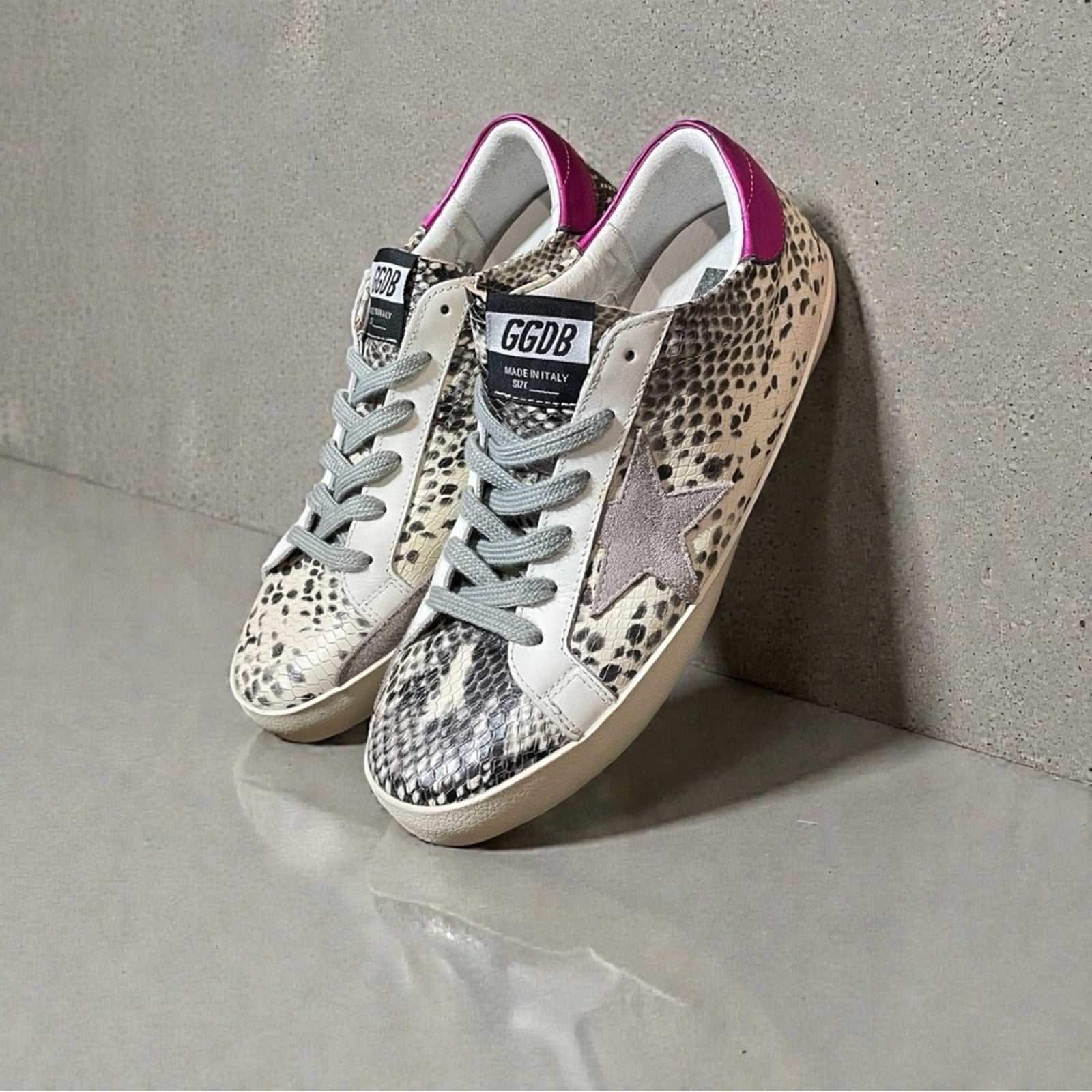 Golden Goose GGDB Superstar Snake Print sneakers , Women’s Shoe Size 9 EU40