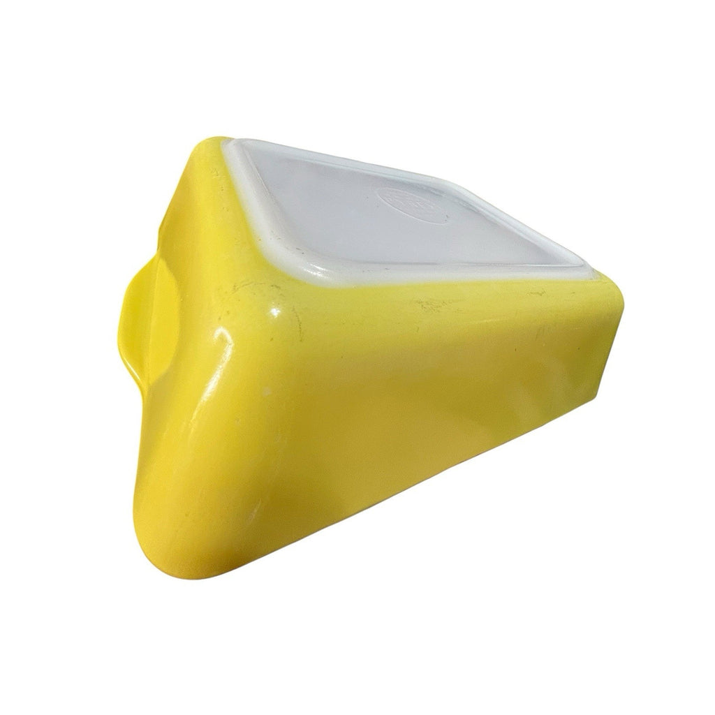 Vintage Pyrex 1960s Yellow Casserole Dish 8x6.5x2 In 503-B
