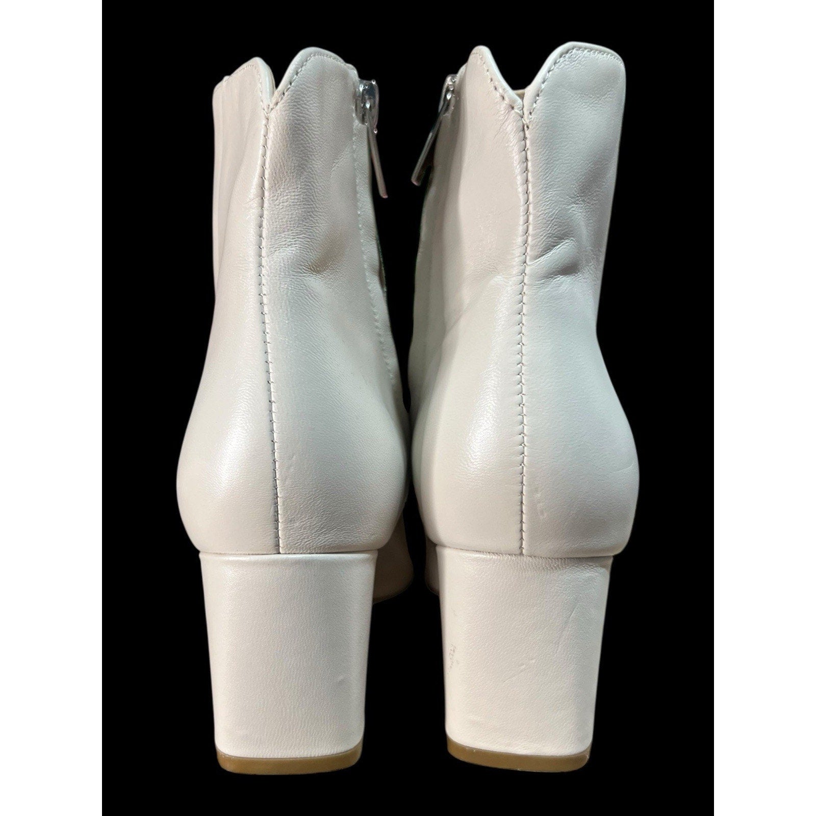 Marc Fisher JARLI POINTY IVORY LEATHER ANKLE BOOTIE Women’s Shoe Size 6M