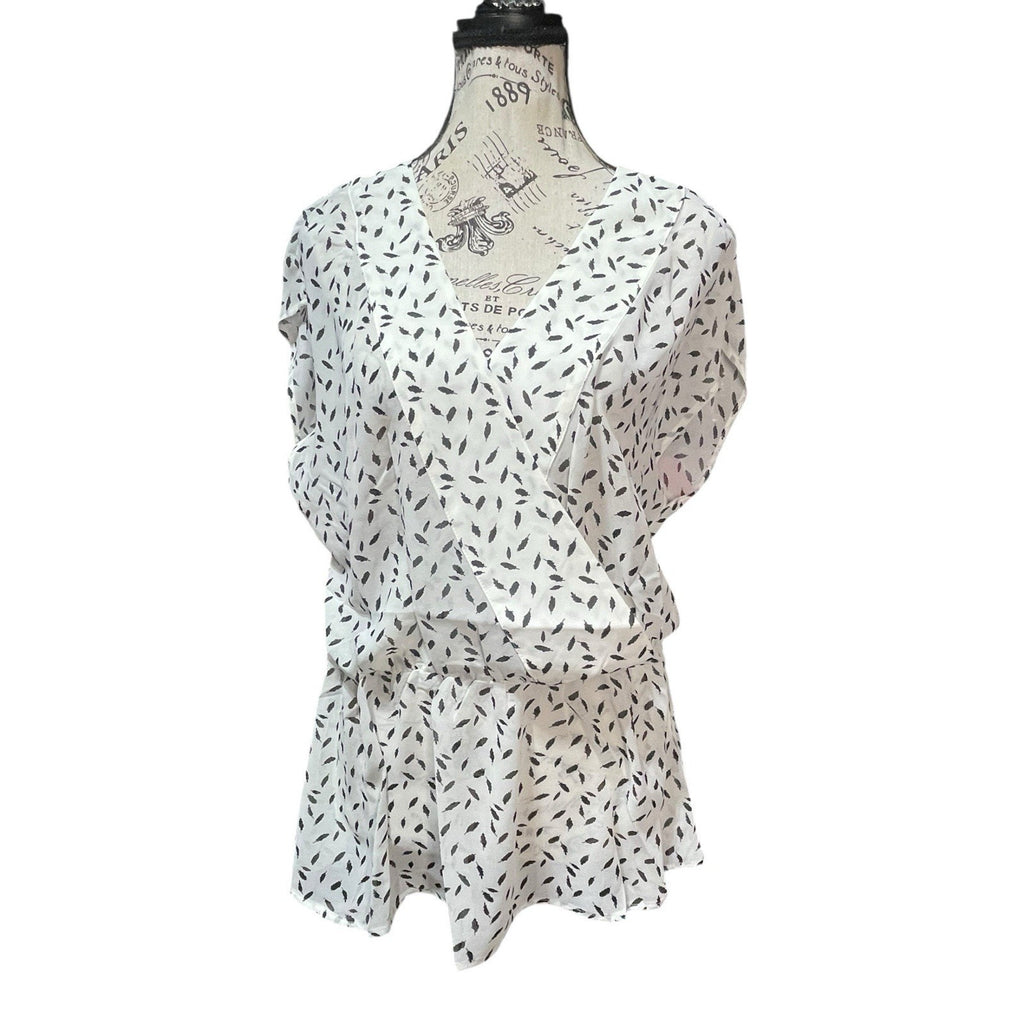 Hayden Los Angeles Ivory Leaf Print Design Blouse NWT Women’s